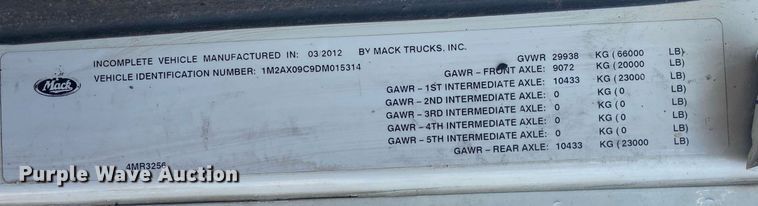 image for item DI7771 2013 Mack GU713  vacuum truck