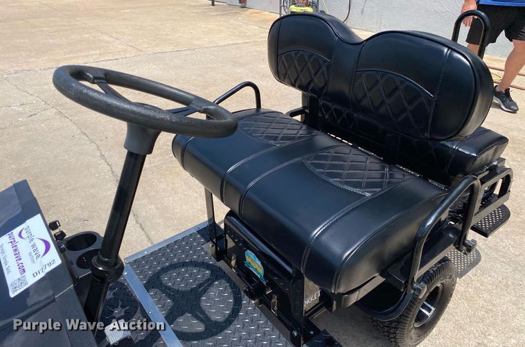 image for item DI7792 2022 Cricket  golf cart