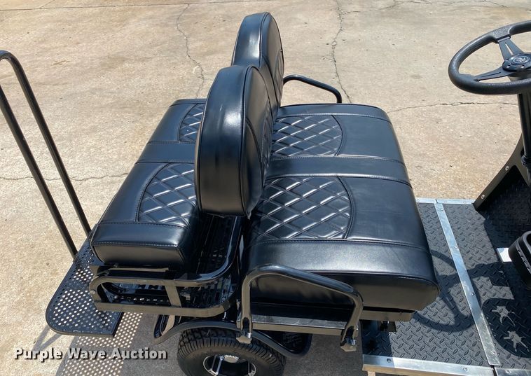 image for item DI7792 2022 Cricket  golf cart