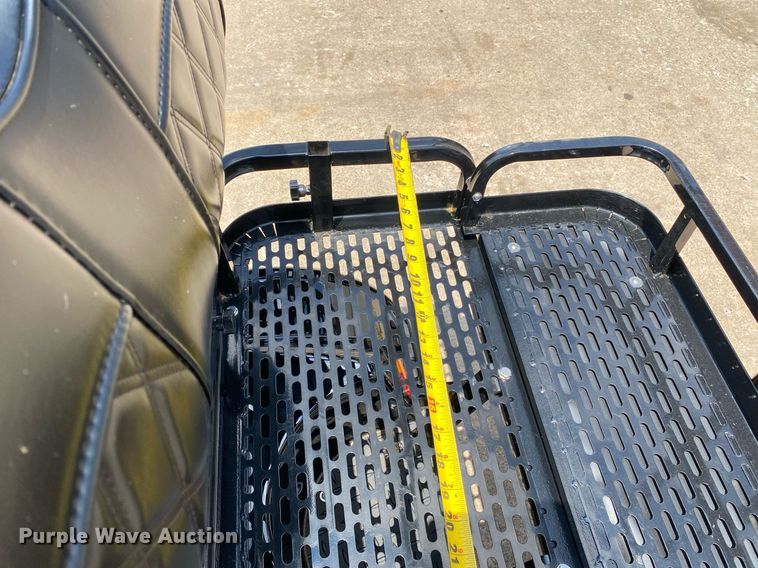 image for item DI7792 2022 Cricket  golf cart