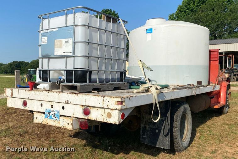 image for item DI7809 1975 Chevrolet C60  flatbed truck