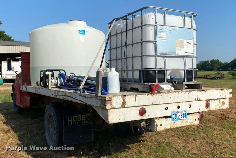 image for item DI7809 1975 Chevrolet C60  flatbed truck