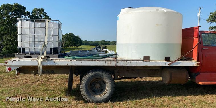 image for item DI7809 1975 Chevrolet C60  flatbed truck