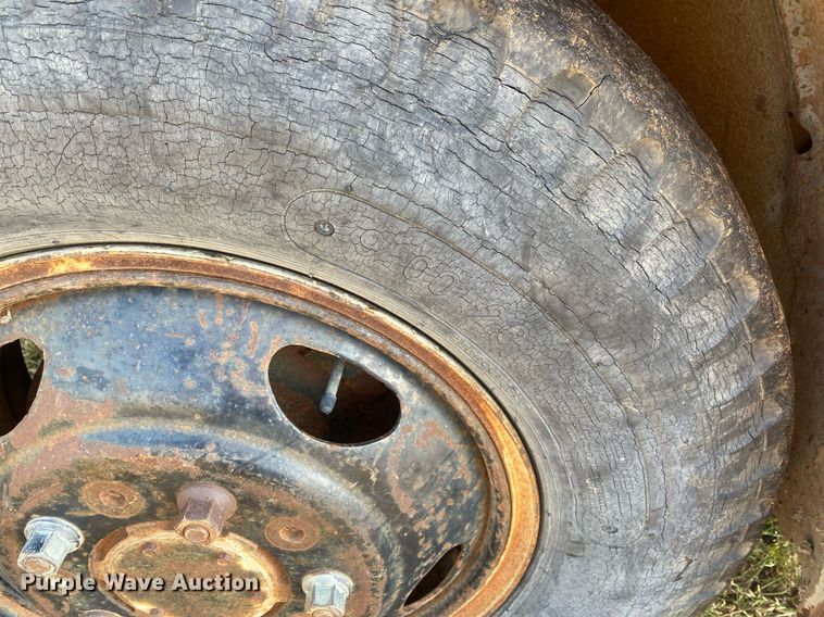 image for item DI7809 1975 Chevrolet C60  flatbed truck