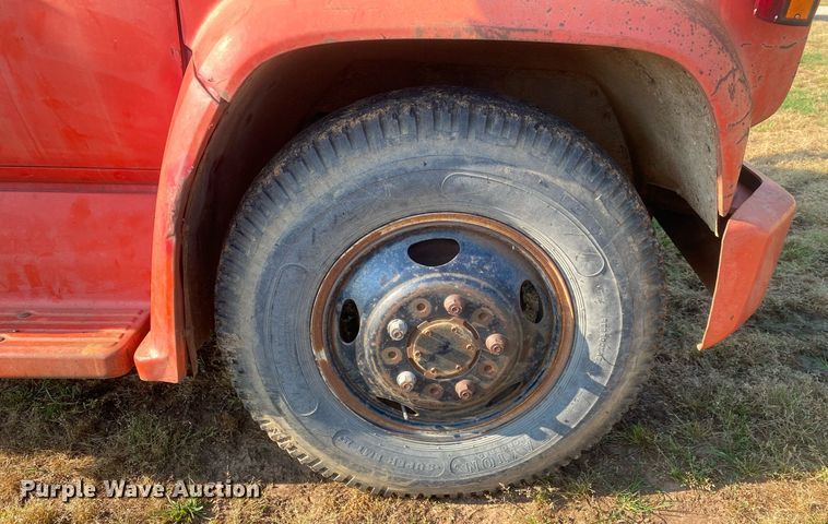 image for item DI7809 1975 Chevrolet C60  flatbed truck