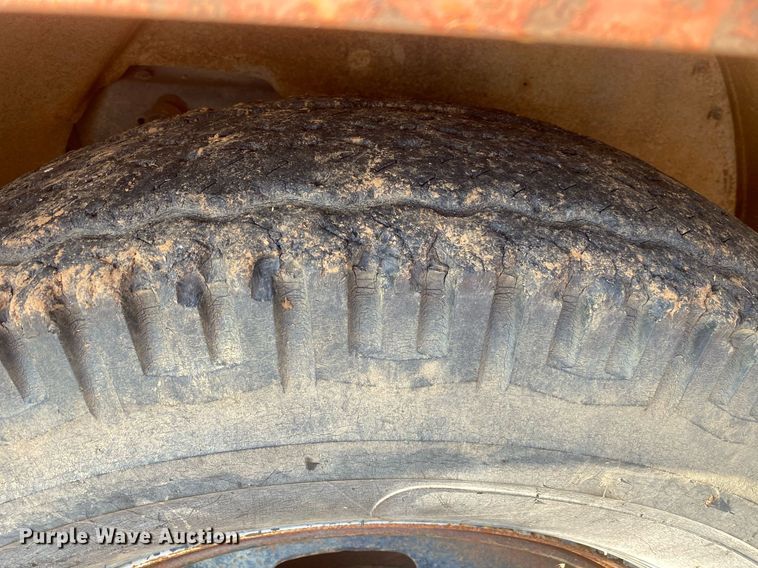 image for item DI7809 1975 Chevrolet C60  flatbed truck