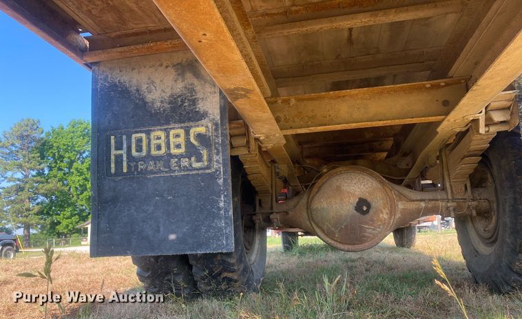 image for item DI7809 1975 Chevrolet C60  flatbed truck