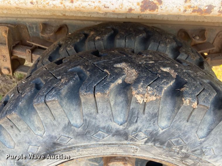 image for item DI7809 1975 Chevrolet C60  flatbed truck