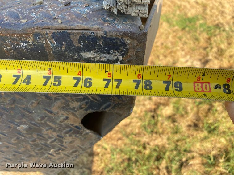 image for item DI7810 1986 Ford F250  bale bed pickup truck