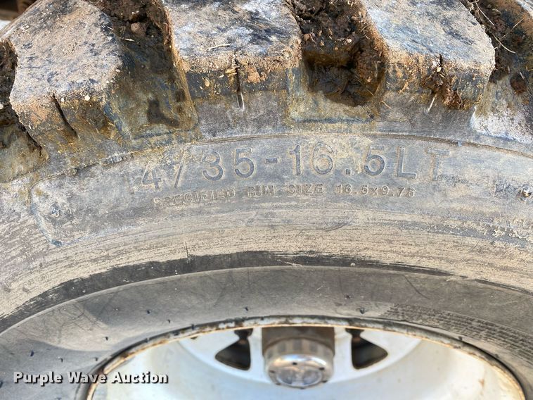 image for item DI7810 1986 Ford F250  bale bed pickup truck