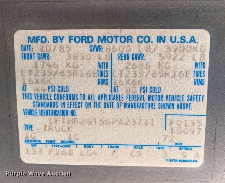 image for item DI7810 1986 Ford F250  bale bed pickup truck