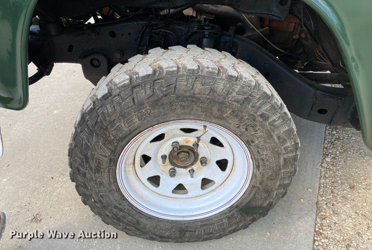 image for item DJ6161 1966 Chevrolet C10  pickup truck with 2005 Chevrolet 1500 chassis