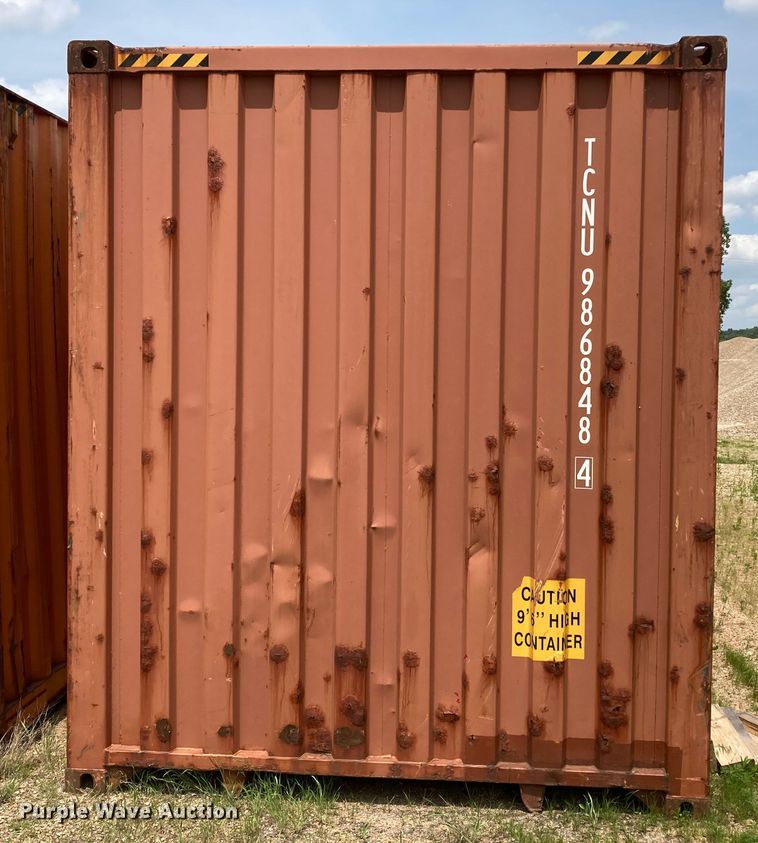 image for item DJ6165 2007 Triton  storage container