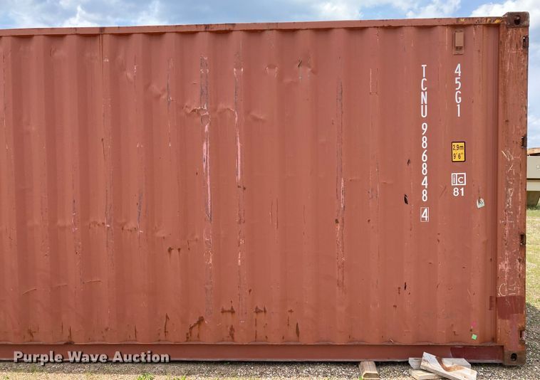 image for item DJ6165 2007 Triton  storage container