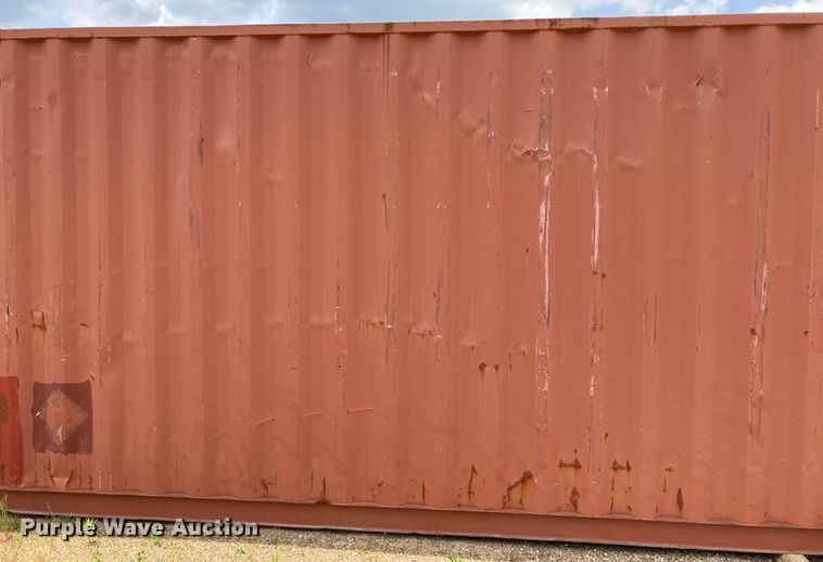 image for item DJ6165 2007 Triton  storage container