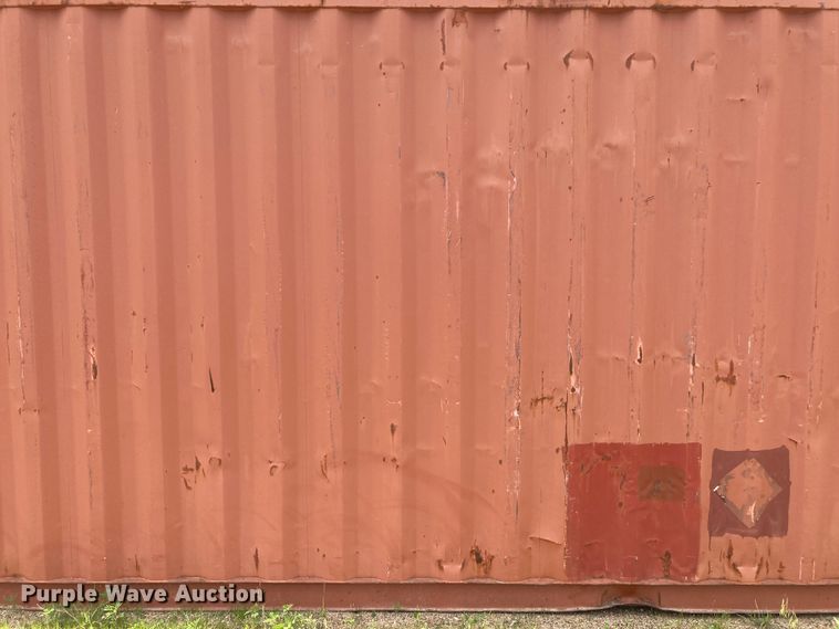 image for item DJ6165 2007 Triton  storage container