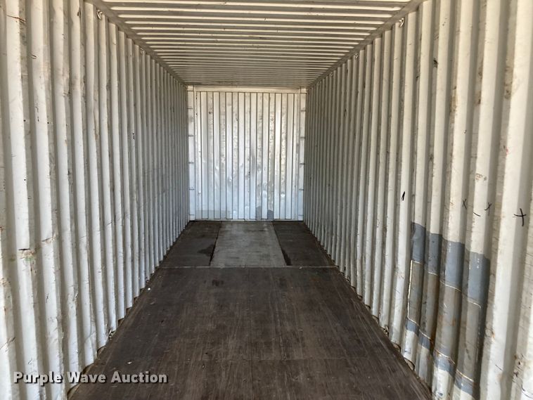 image for item DJ6165 2007 Triton  storage container