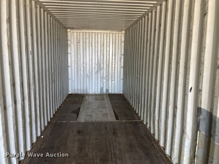 image for item DJ6165 2007 Triton  storage container