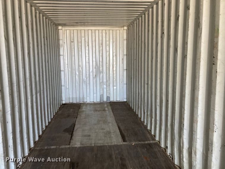 image for item DJ6165 2007 Triton  storage container