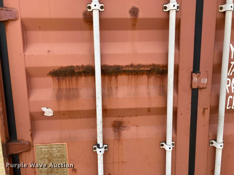 image for item DJ6165 2007 Triton  storage container