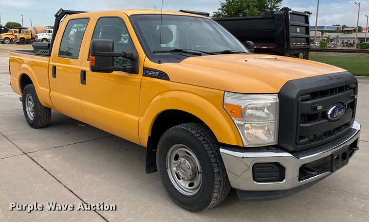 image for item DJ6166 2015 Ford F250 Super Duty  Crew Cab pickup truck