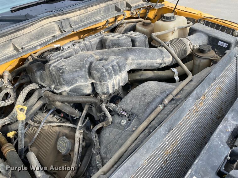 image for item DJ6166 2015 Ford F250 Super Duty  Crew Cab pickup truck