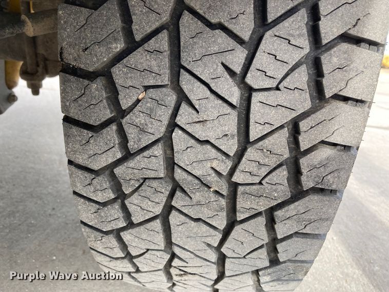 image for item DJ6166 2015 Ford F250 Super Duty  Crew Cab pickup truck