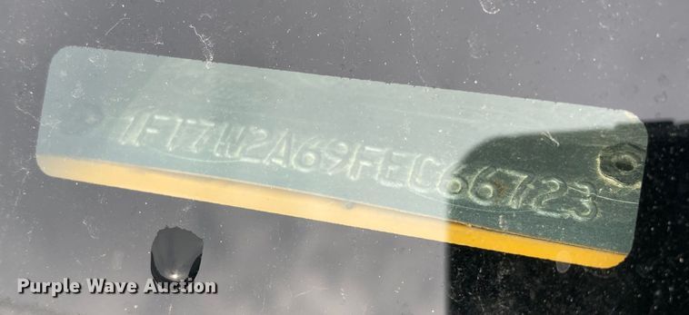 image for item DJ6166 2015 Ford F250 Super Duty  Crew Cab pickup truck