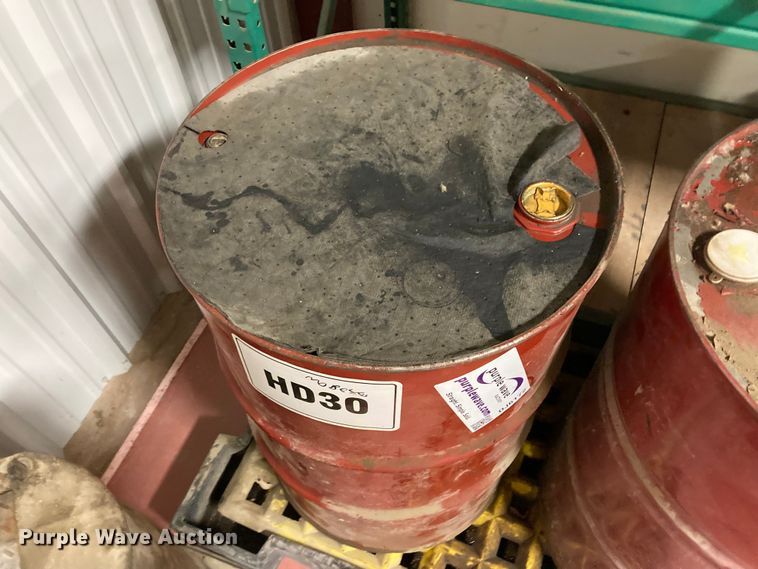 image for item DJ6172 55 gallons of Mobil HD30 transmission oil