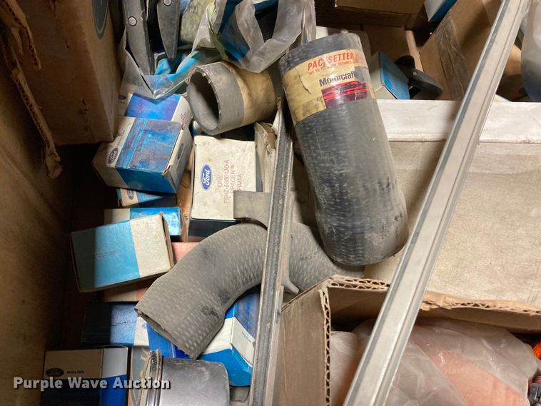 image for item DJ6174 Heavy truck parts