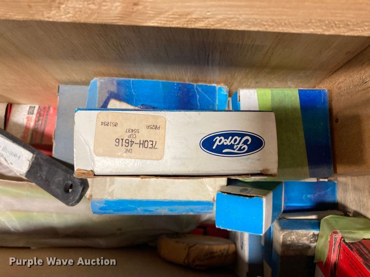 image for item DJ6174 Heavy truck parts