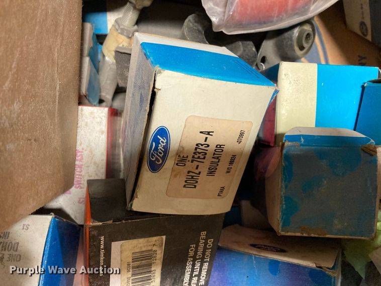 image for item DJ6174 Heavy truck parts