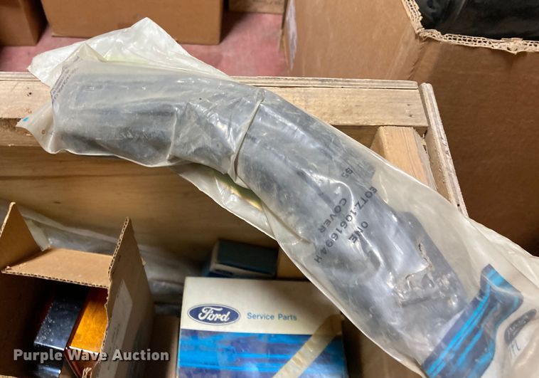 image for item DJ6174 Heavy truck parts