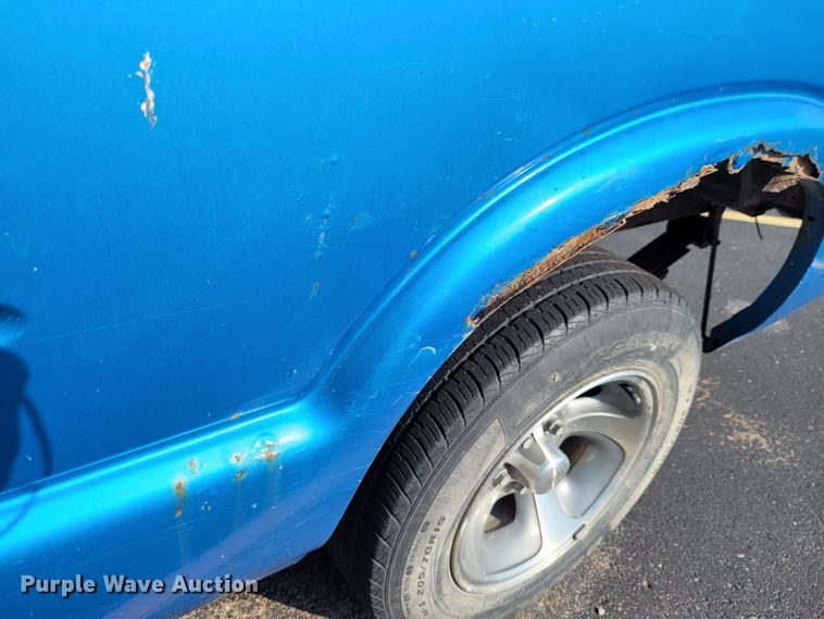 image for item DK1895 1995 Chevrolet S10 LS  pickup truck