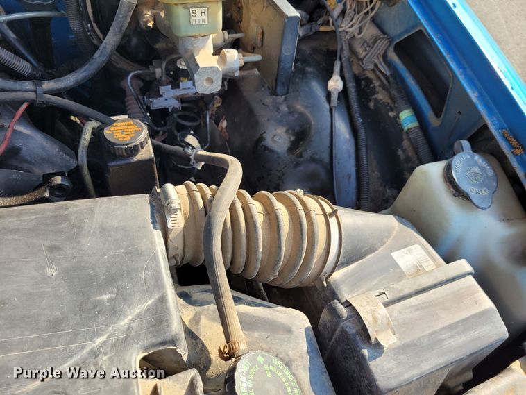 image for item DK1895 1995 Chevrolet S10 LS  pickup truck