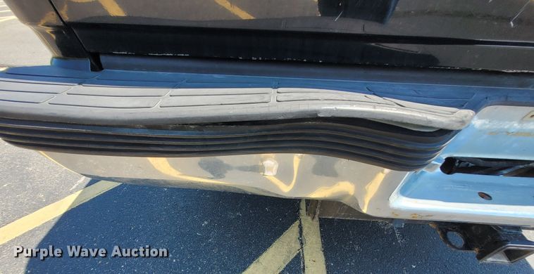 image for item DK1913 1995 Chevrolet Suburban K1500  SUV