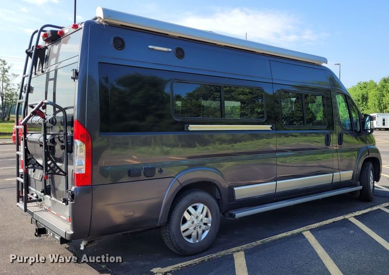 image for item DK1917 2018 Winnebago Travato  RV