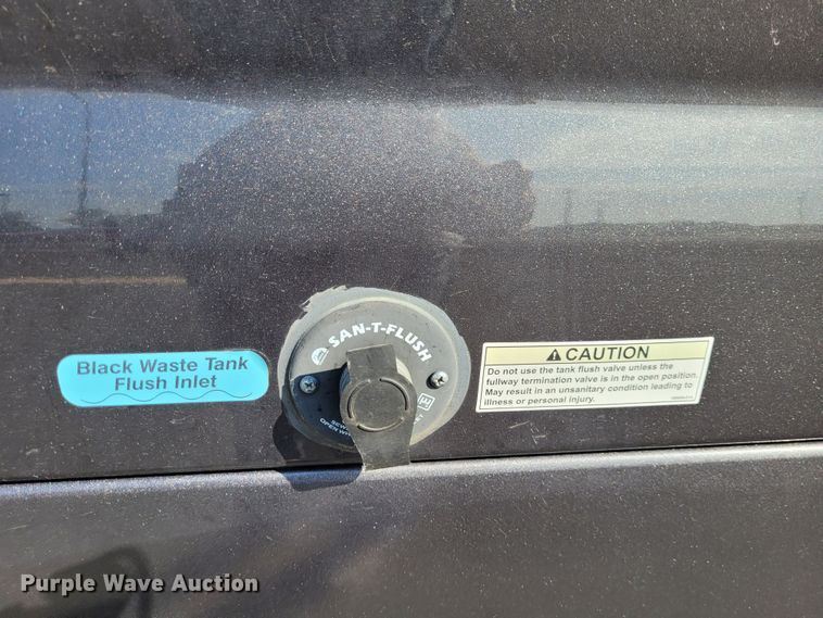 image for item DK1917 2018 Winnebago Travato  RV