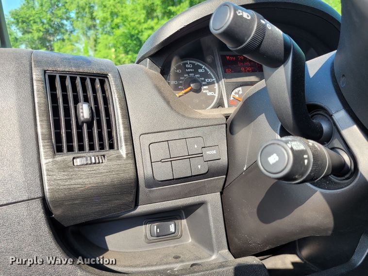 image for item DK1917 2018 Winnebago Travato  RV