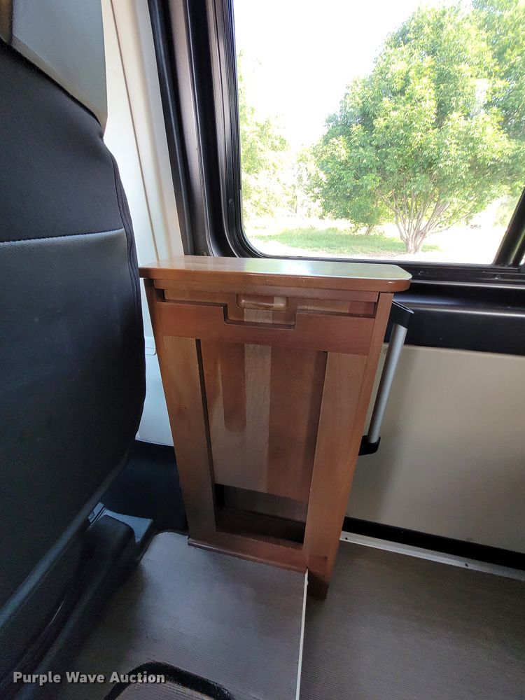 image for item DK1917 2018 Winnebago Travato  RV