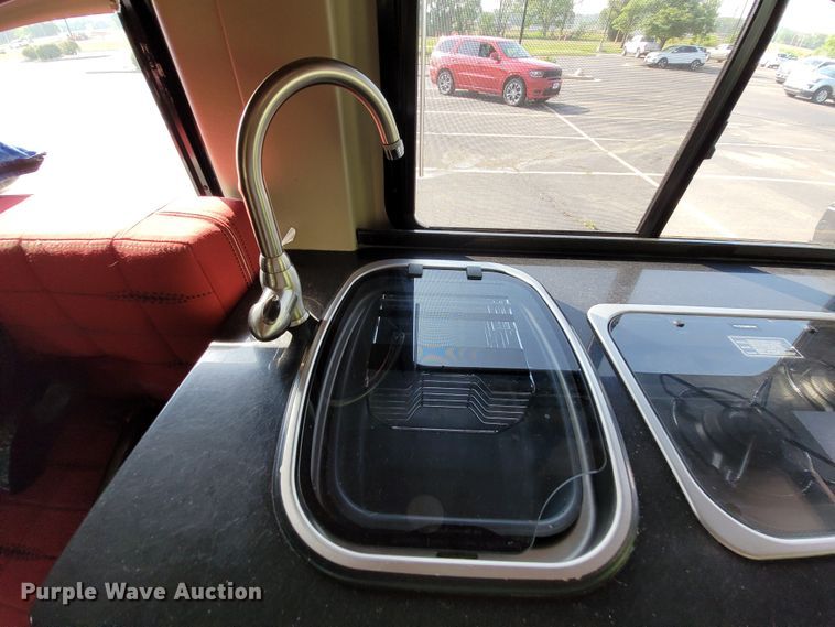 image for item DK1917 2018 Winnebago Travato  RV