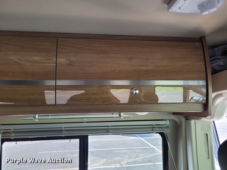 image for item DK1917 2018 Winnebago Travato  RV