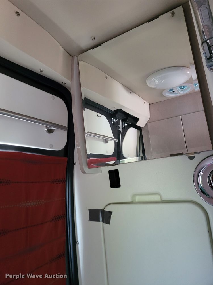 image for item DK1917 2018 Winnebago Travato  RV