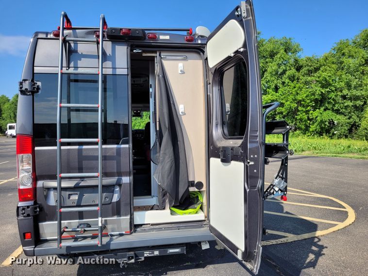 image for item DK1917 2018 Winnebago Travato  RV