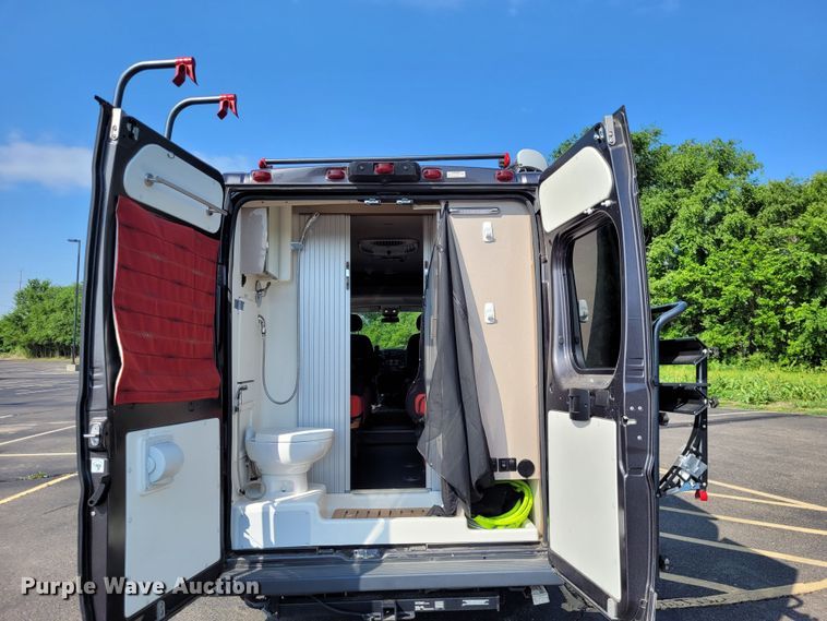 image for item DK1917 2018 Winnebago Travato  RV