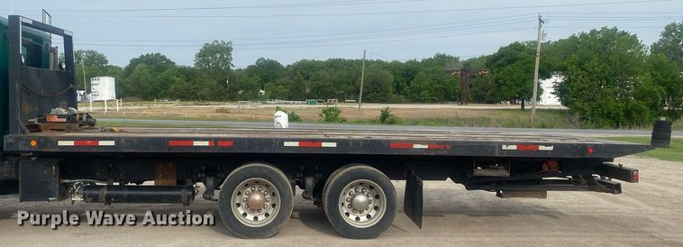 image for item DL7219 2007 Freightliner Classic 120  rollback truck