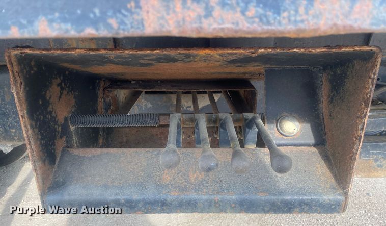 image for item DL7219 2007 Freightliner Classic 120  rollback truck