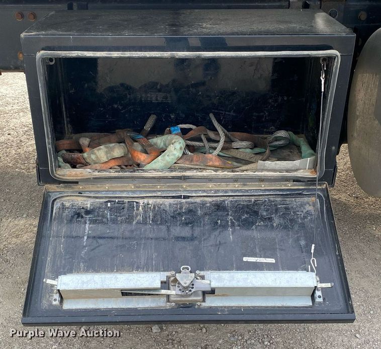 image for item DL7219 2007 Freightliner Classic 120  rollback truck