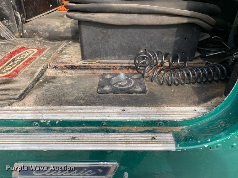 image for item DL7219 2007 Freightliner Classic 120  rollback truck