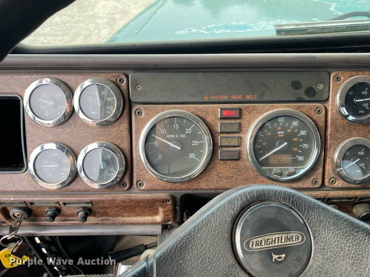 image for item DL7219 2007 Freightliner Classic 120  rollback truck